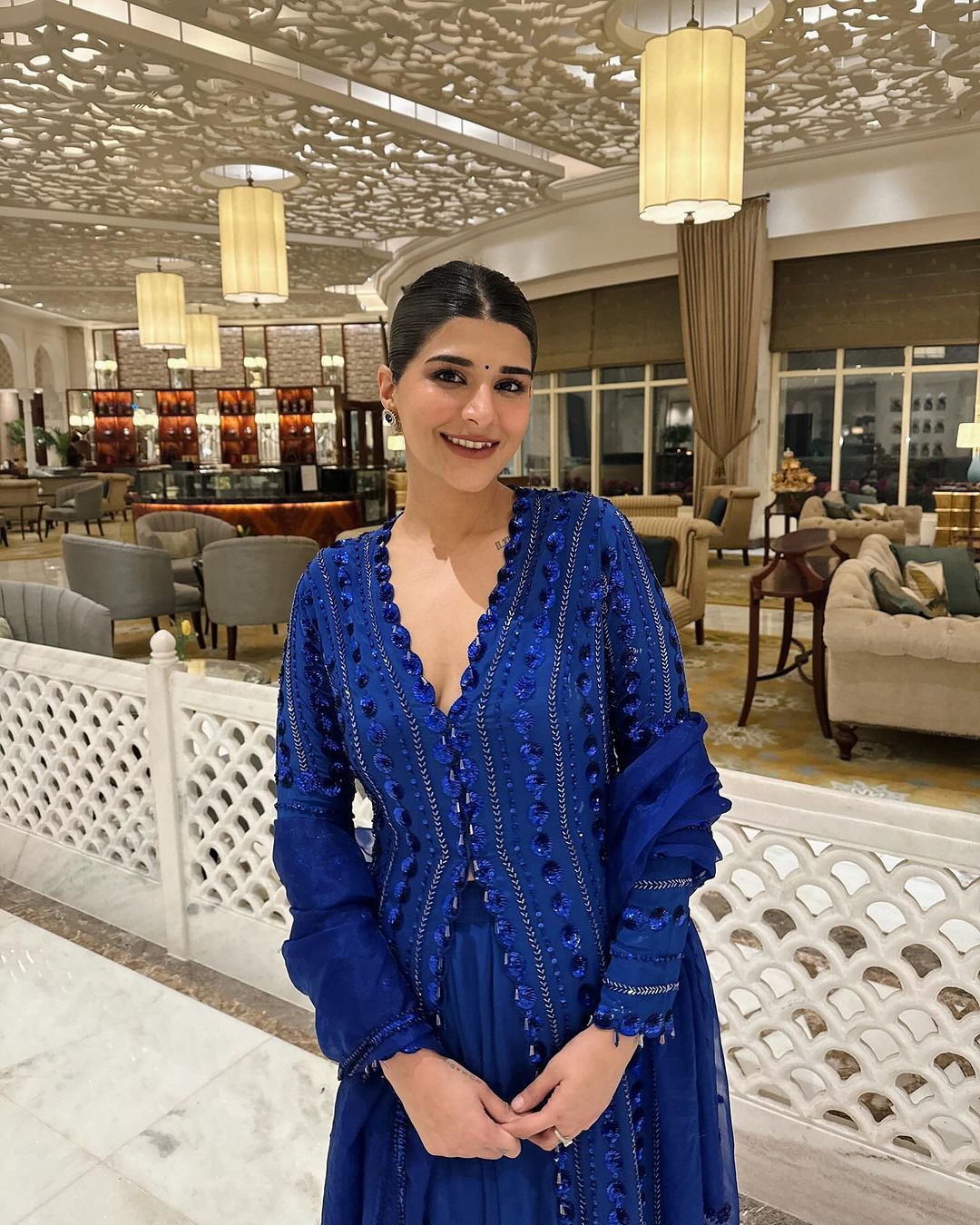 Utsav Chamakate Sitaare Lehenga Set