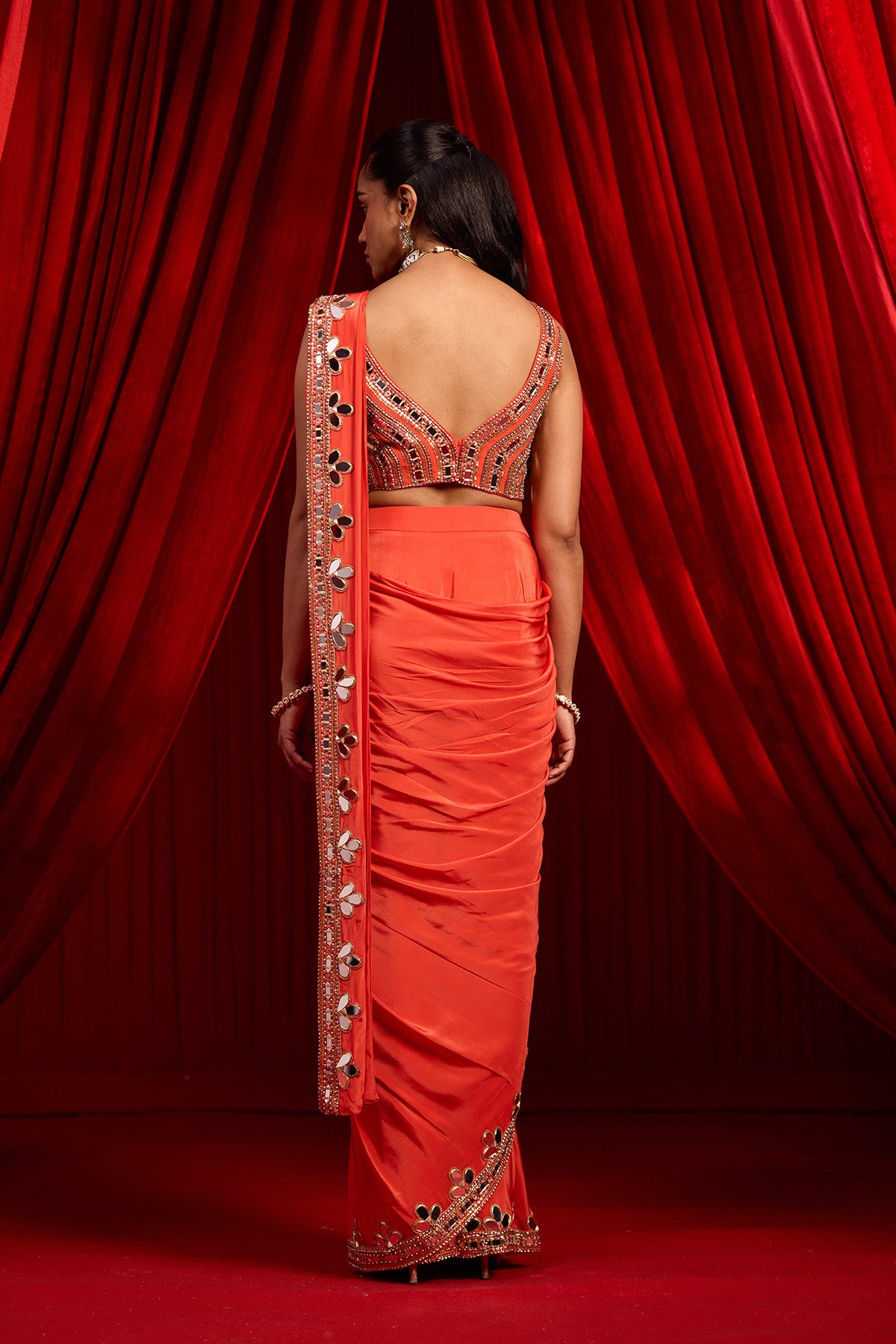 SANGATI SAREE SET