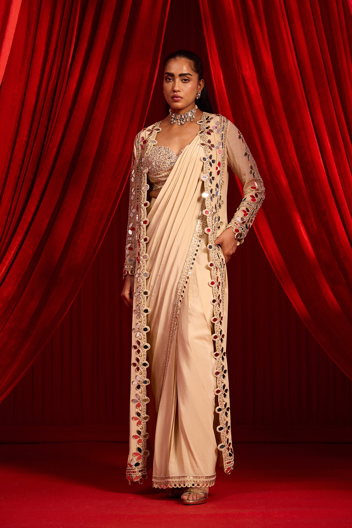 SUNHERI ANVAYA SAREE SET