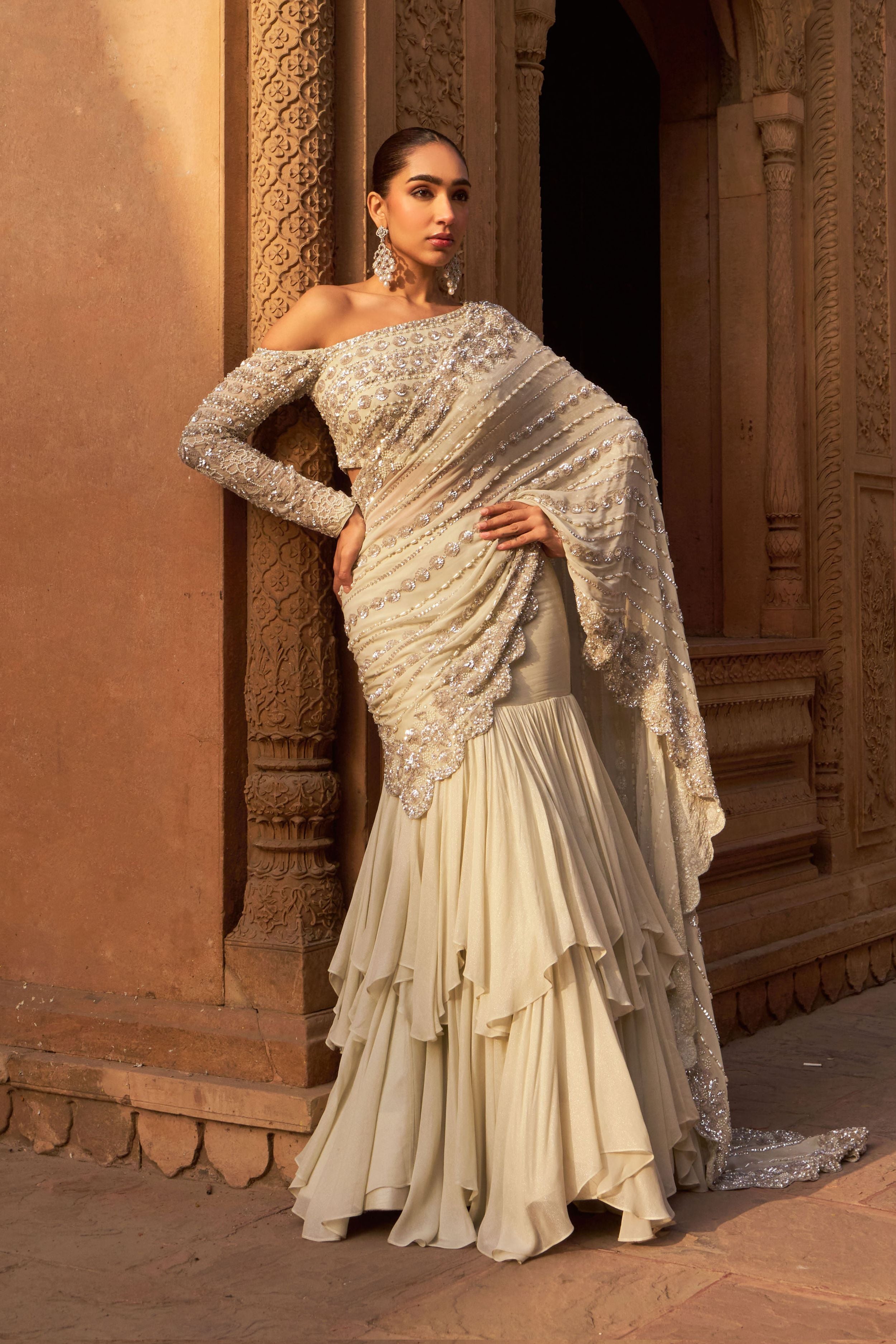 Nargirs Fakhri In BASHAASH SAREE SET