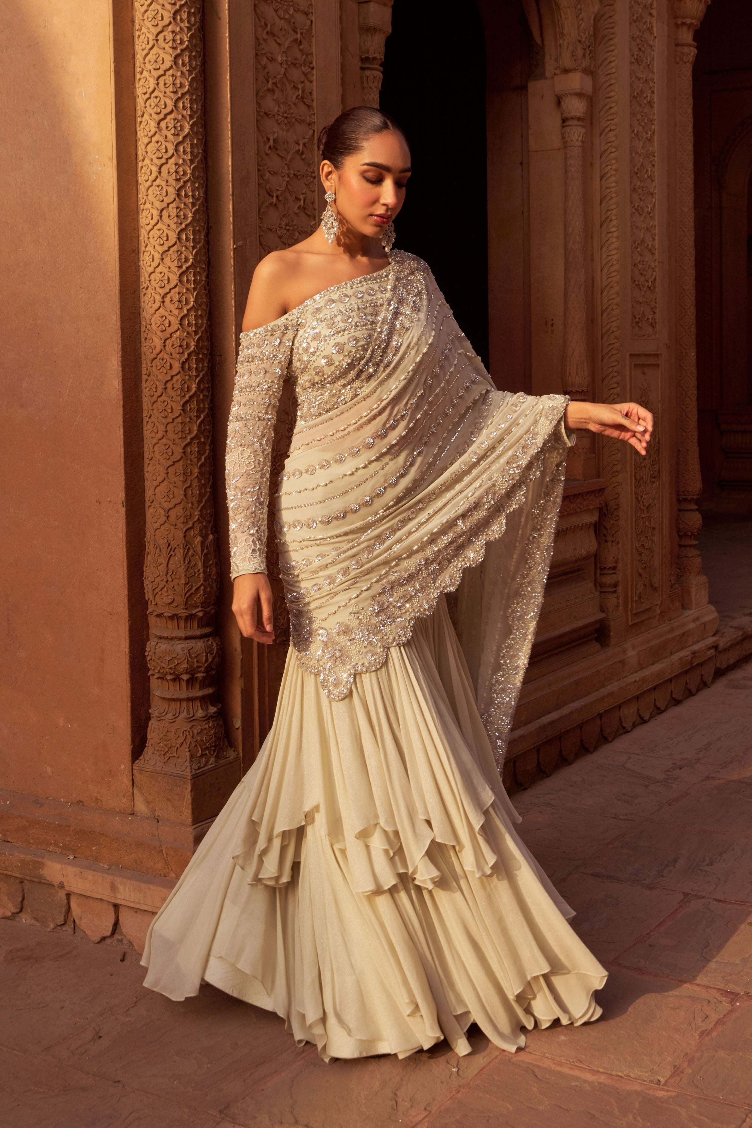 Nargirs Fakhri In BASHAASH SAREE SET