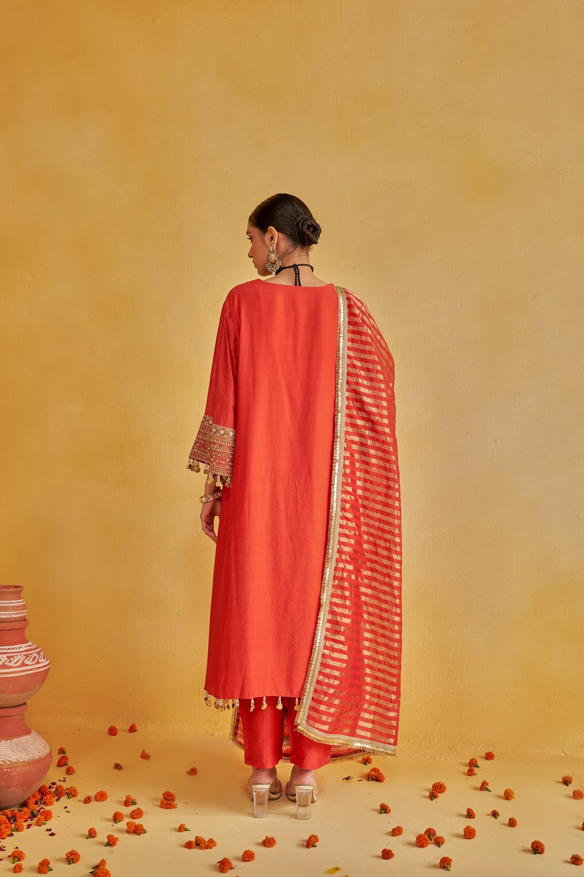 SHUBH MAI KURTA SET