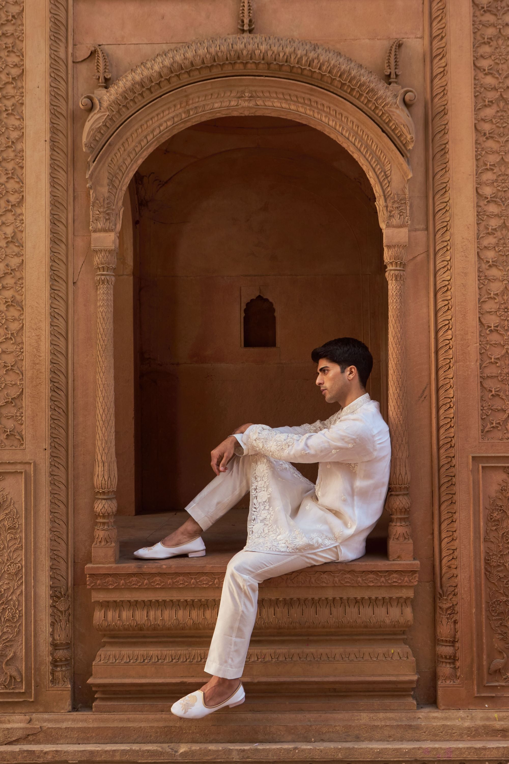EMBROIDED ORGANZA KURTA (IVORY)