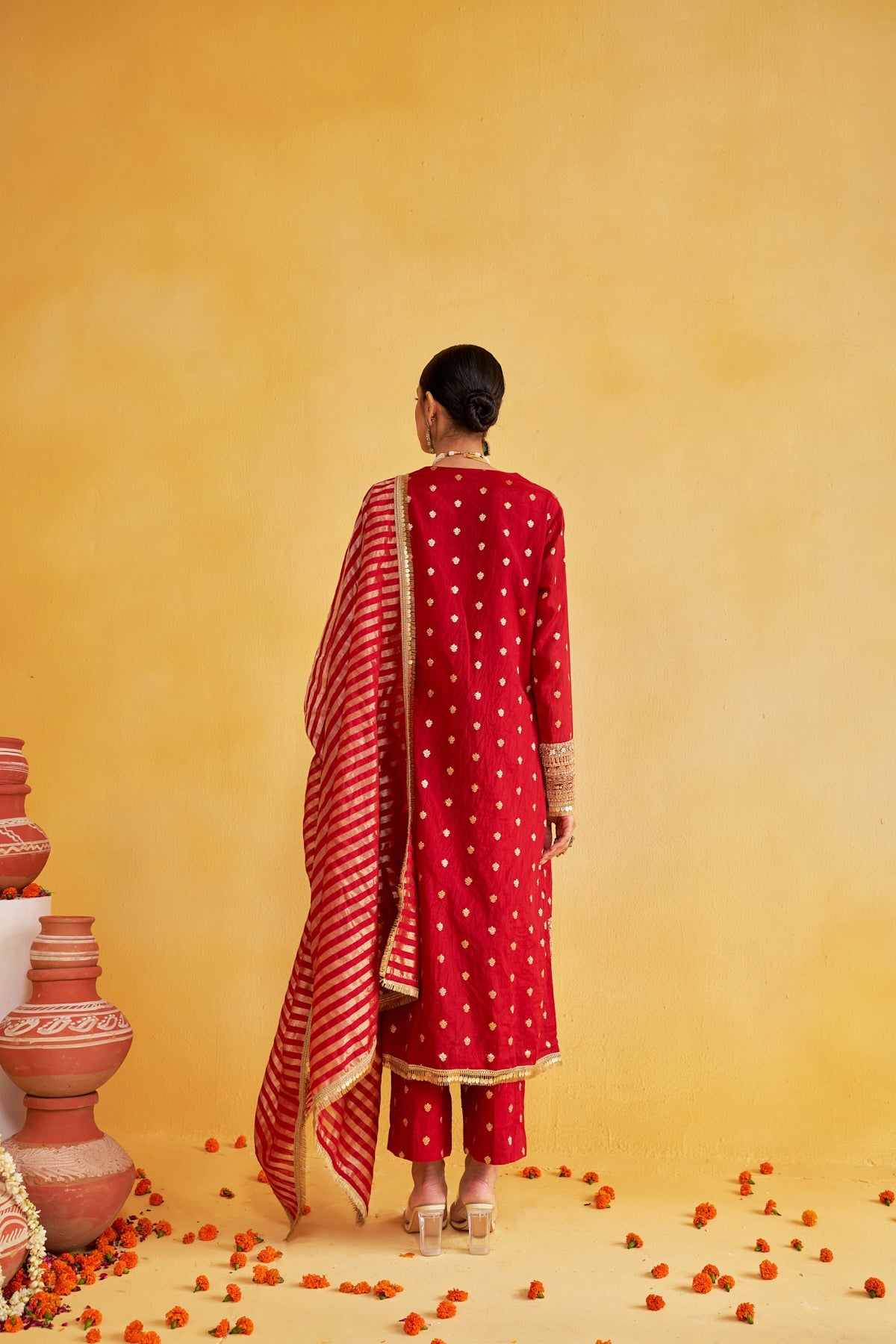 SHUBH SHREE LAL KURTA SET