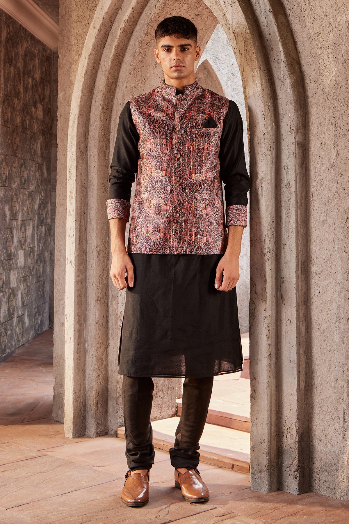 Chanderi Kurta Set With Multicolour Bandi