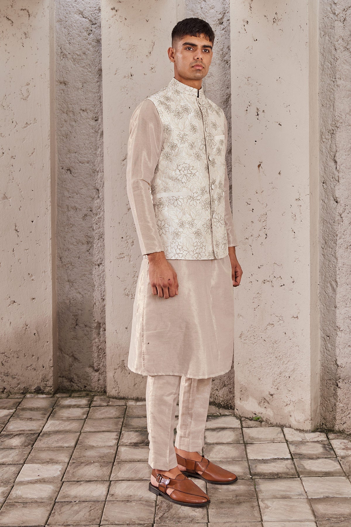 Buy Designer Ivory Embroidered Silk Bandi | Nidhika Shekhar