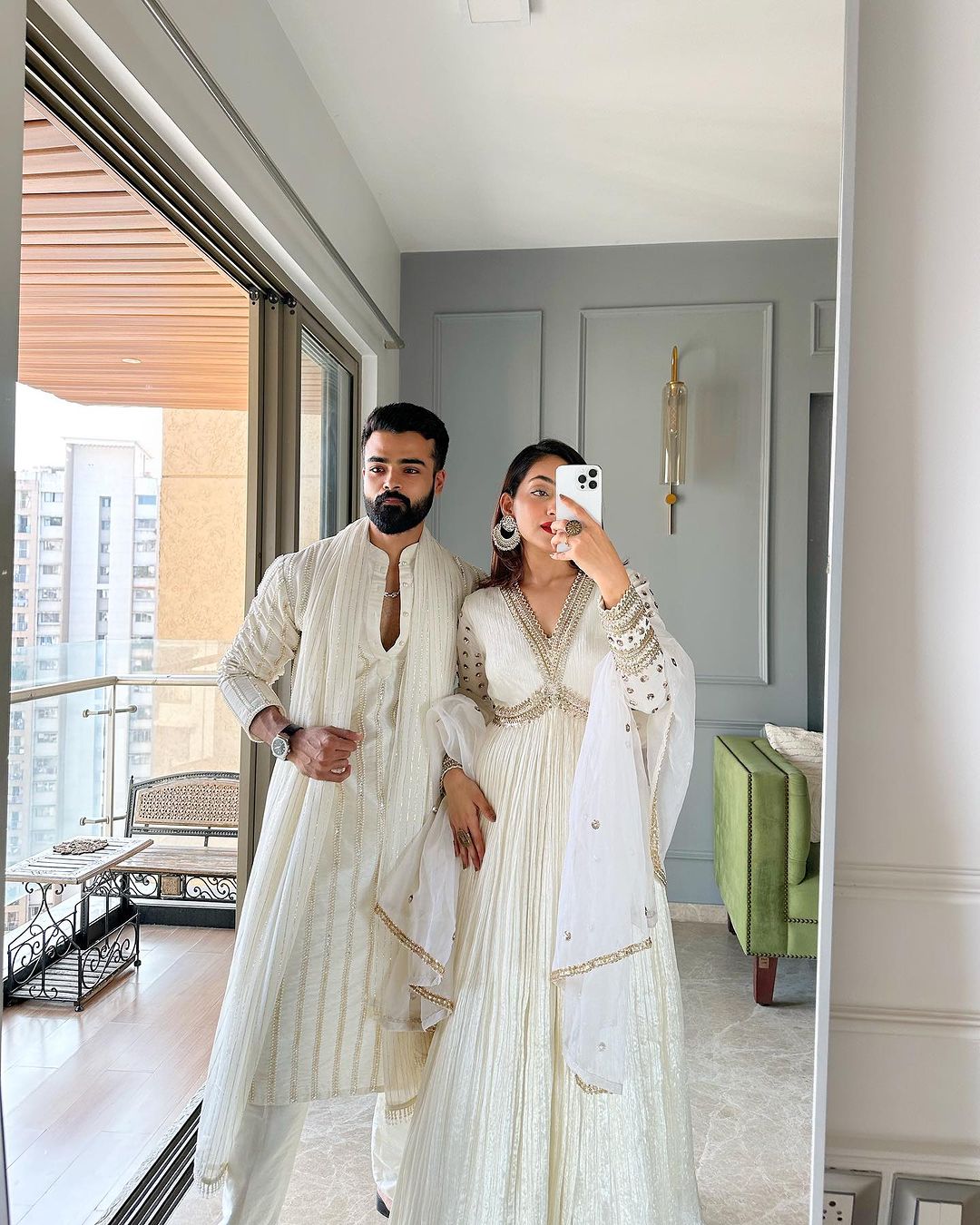 Ivory Karwa Anarkali