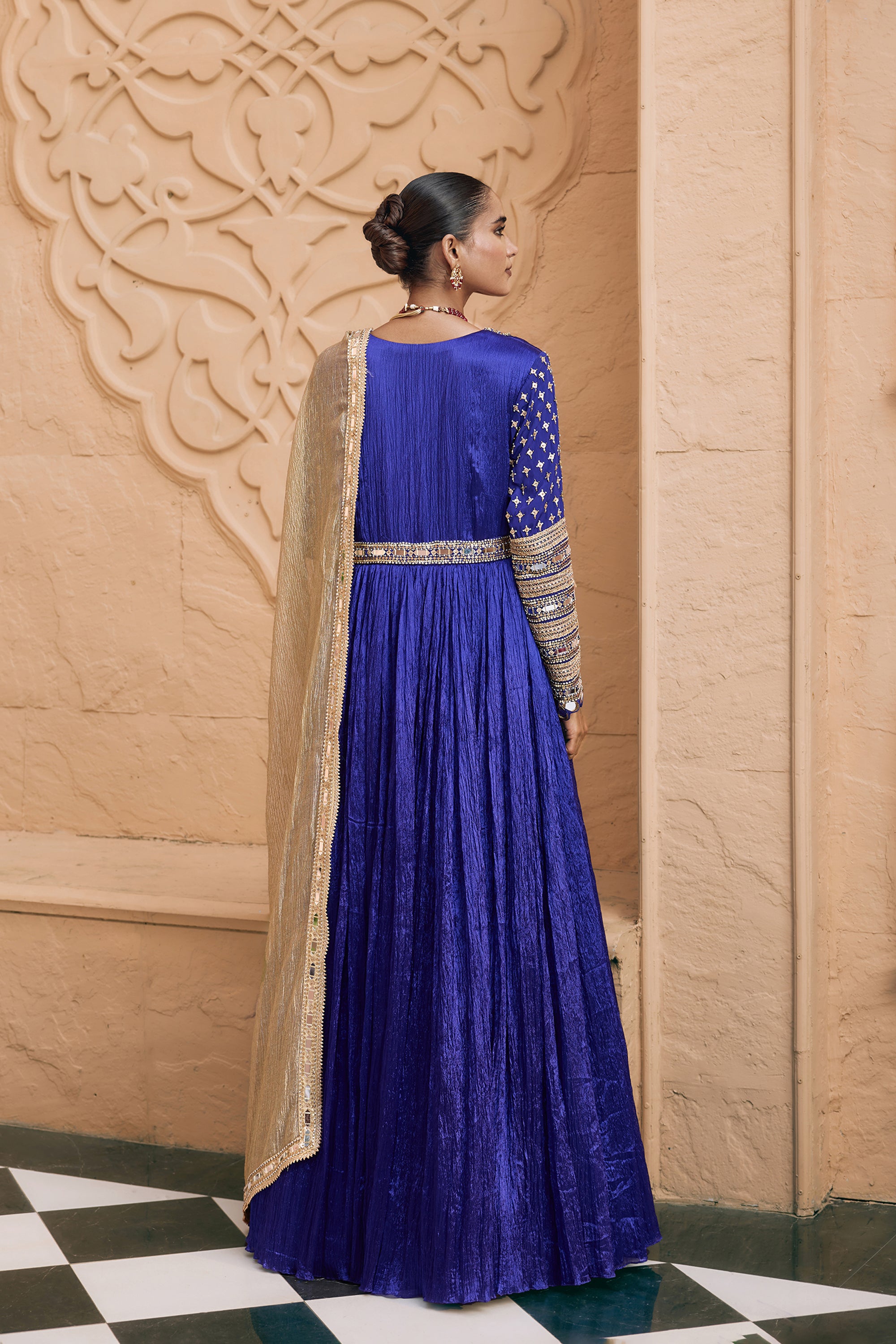 NEELAMBARA ANARKALI SET
