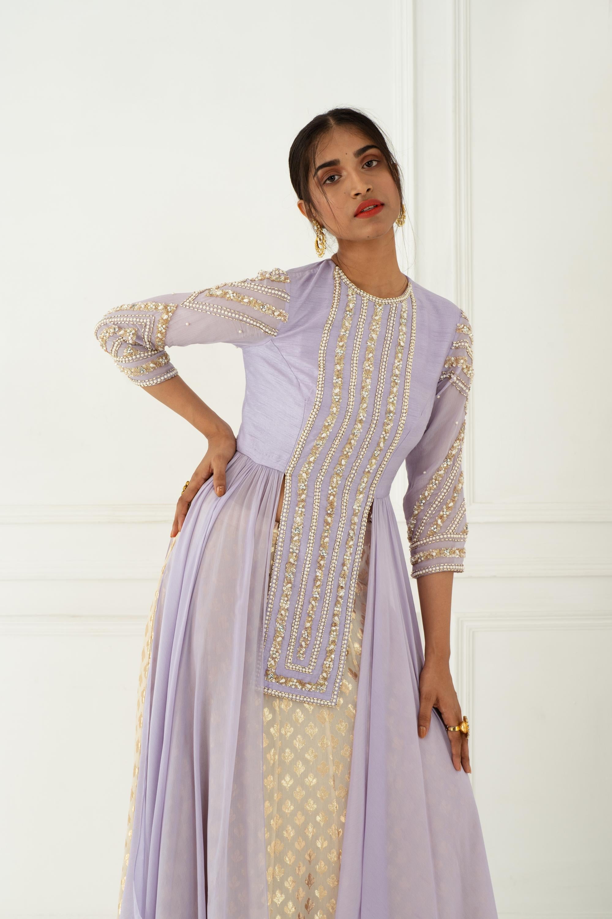 Women's Embroidered Lilac Drape Kurta Set