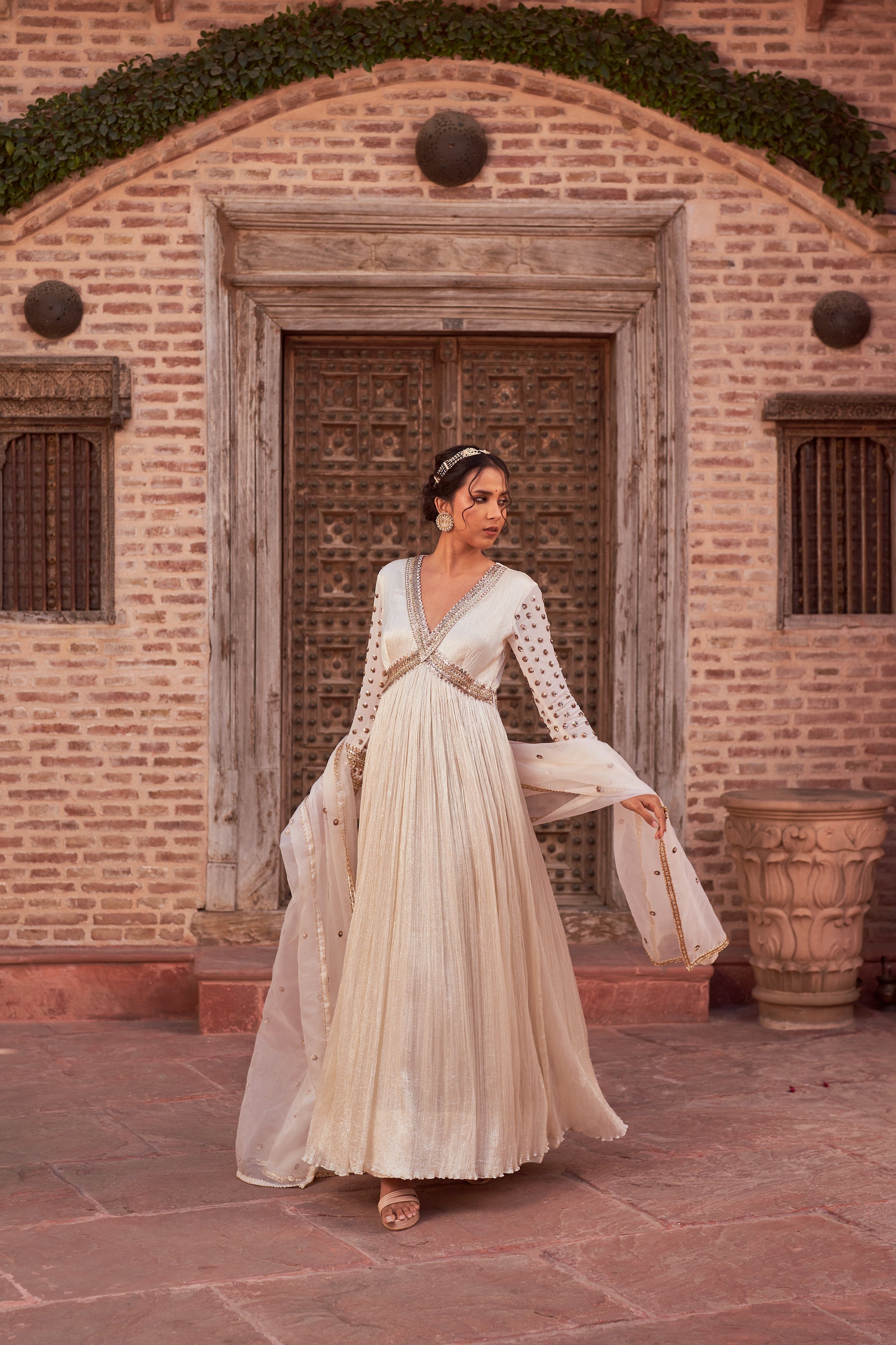 Buy Women's Ivory Floor Length Anarkali | Nidhika Shekhar