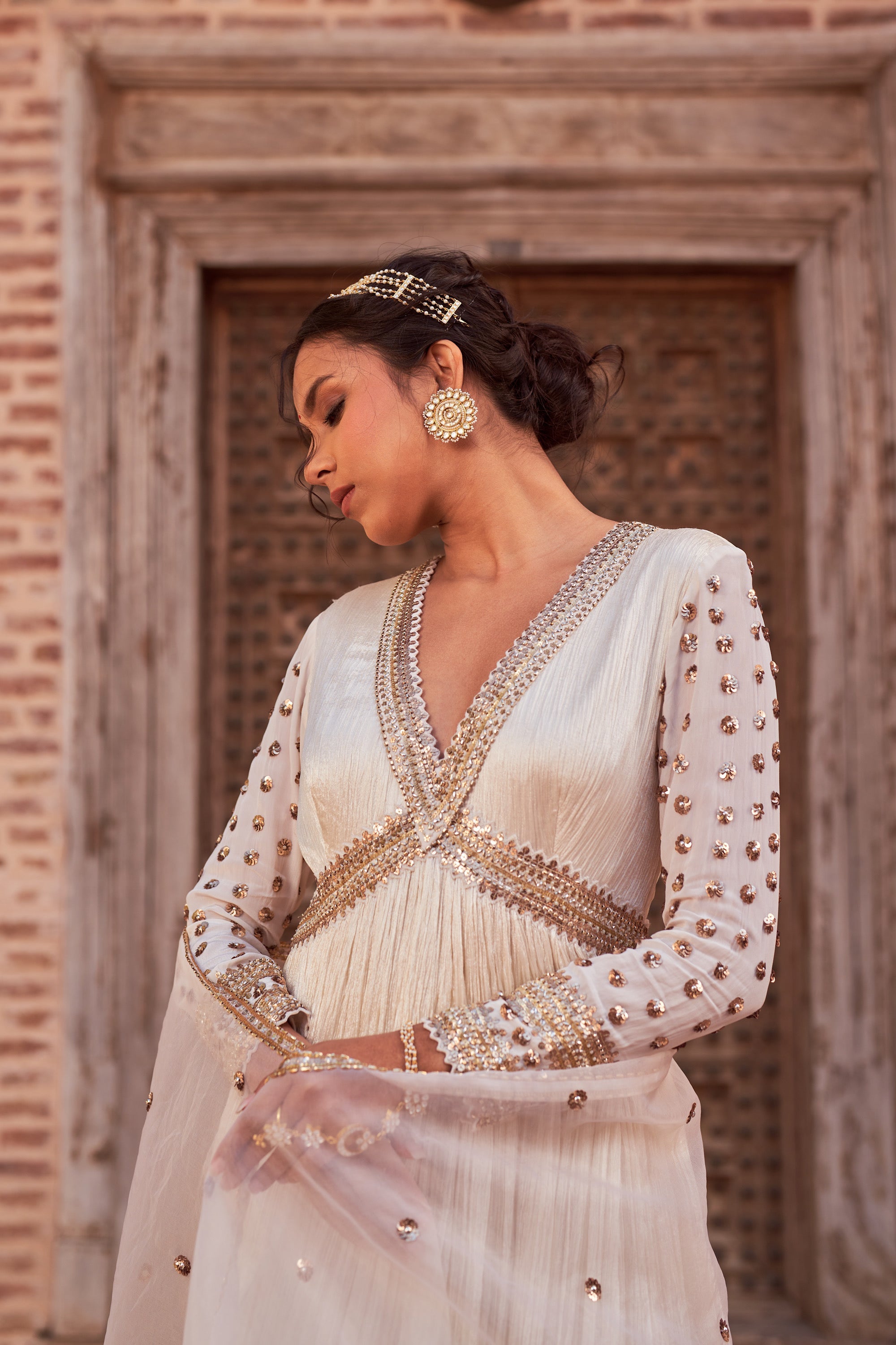 Buy Women's Ivory Floor Length Anarkali | Nidhika Shekhar