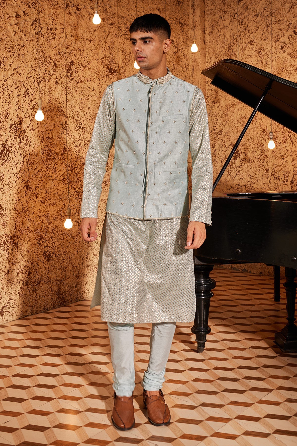 Aqua Kurta Set With Silk Bandi