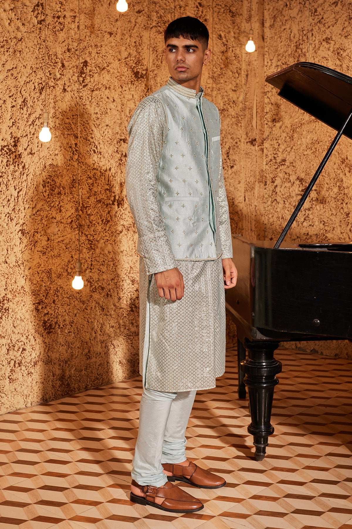 Aqua Kurta Set With Silk Bandi