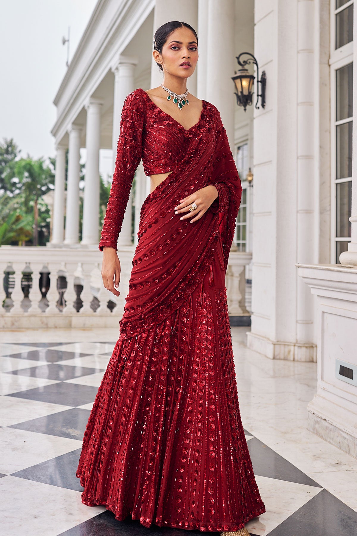 Surkh Umang laal saree set