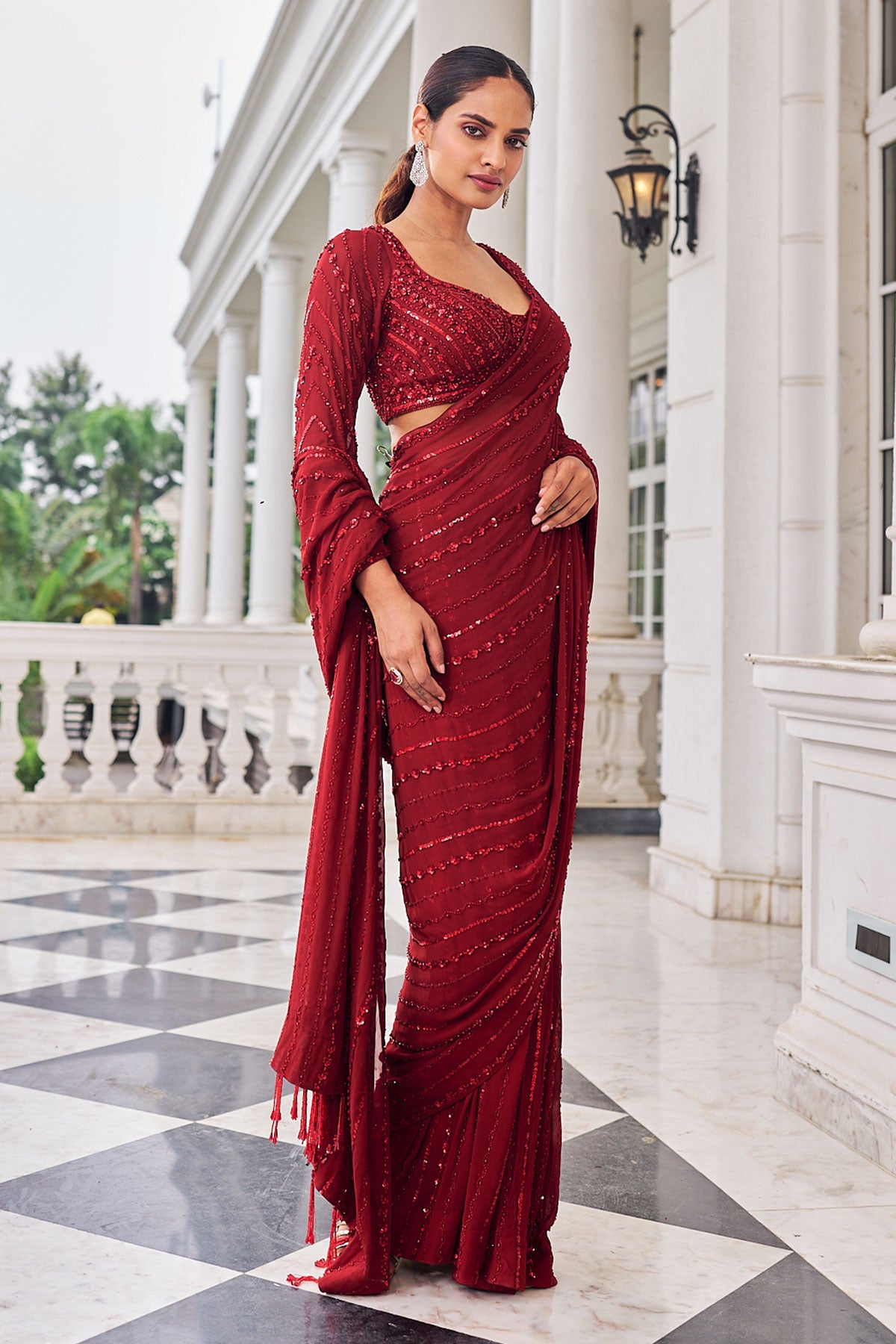 Khushi e laal saree
