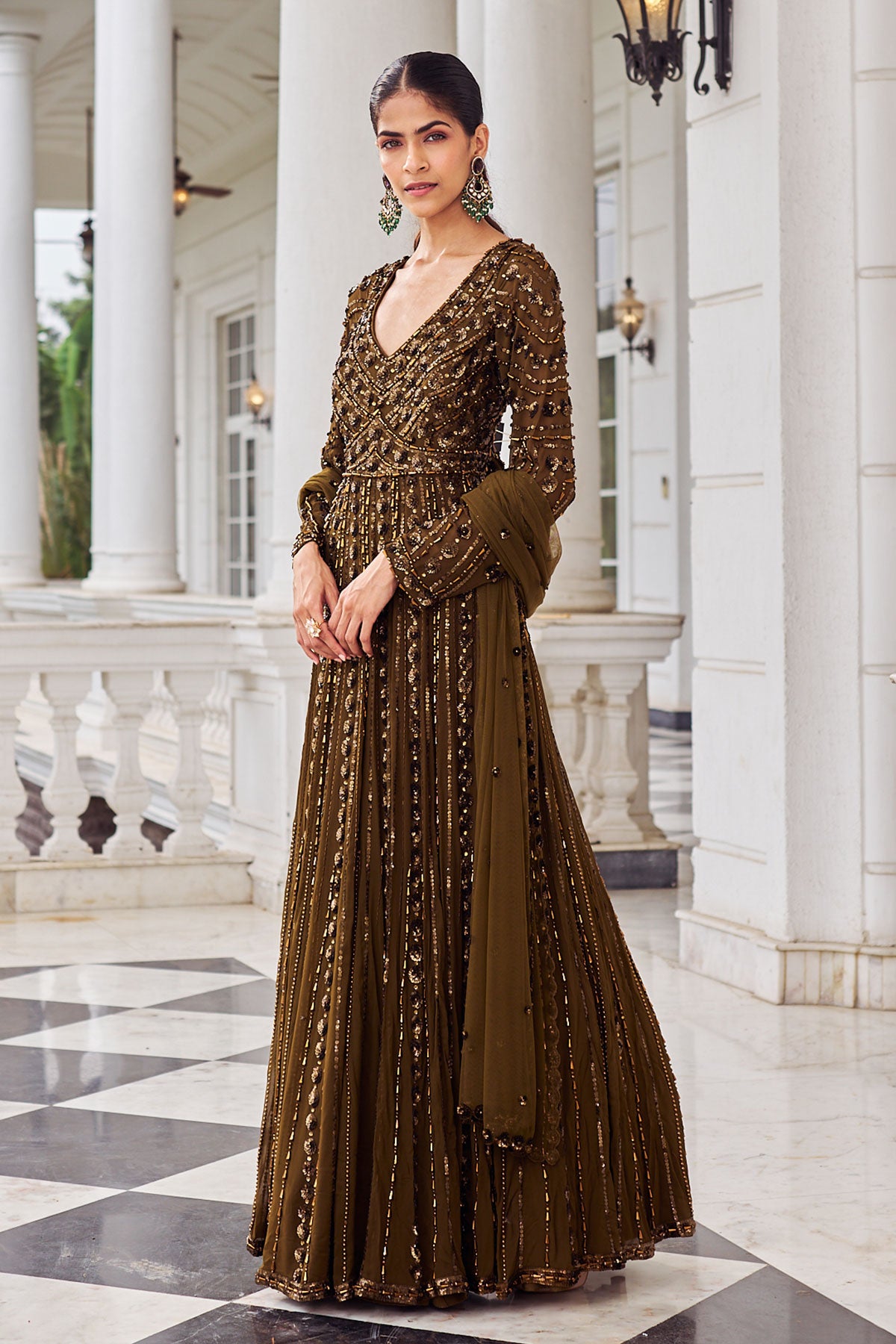 Sunheru Anarkali set